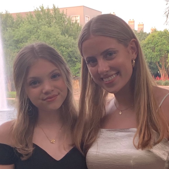 Meet your Posher, Samantha - Picture 1 of 1